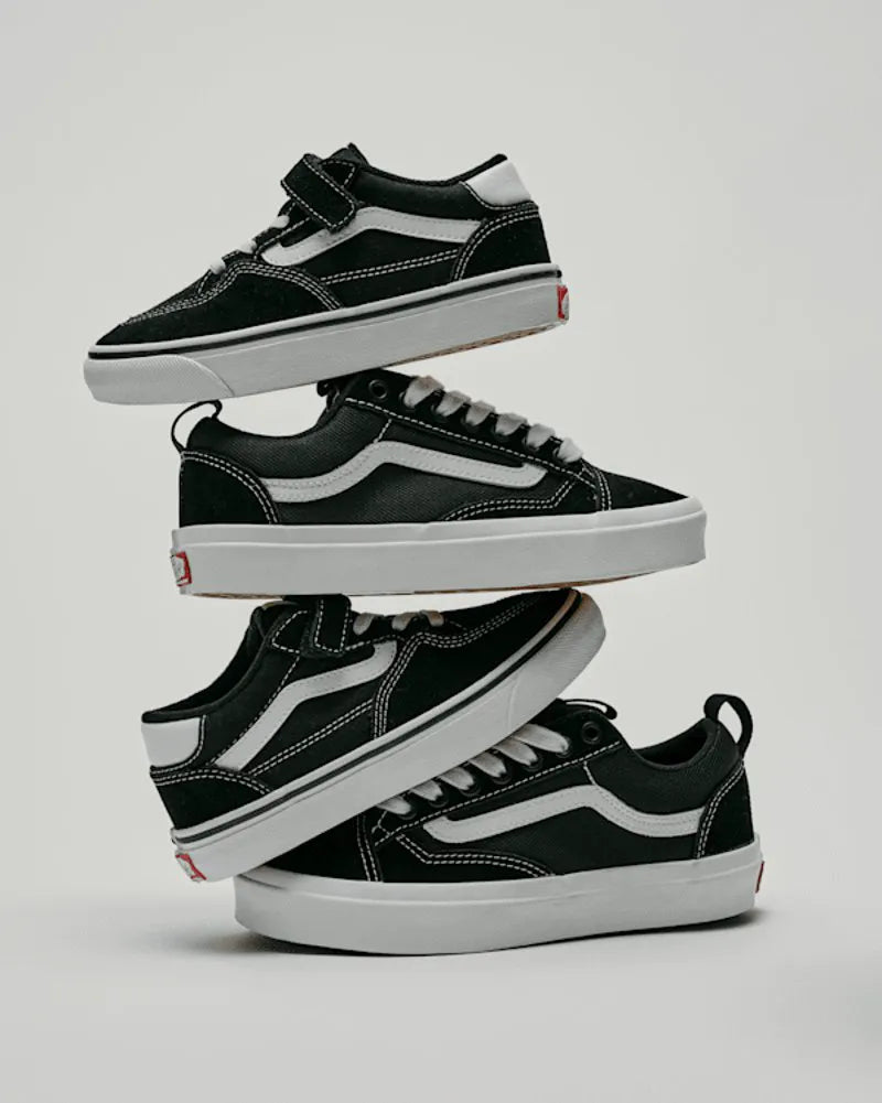 Black / White