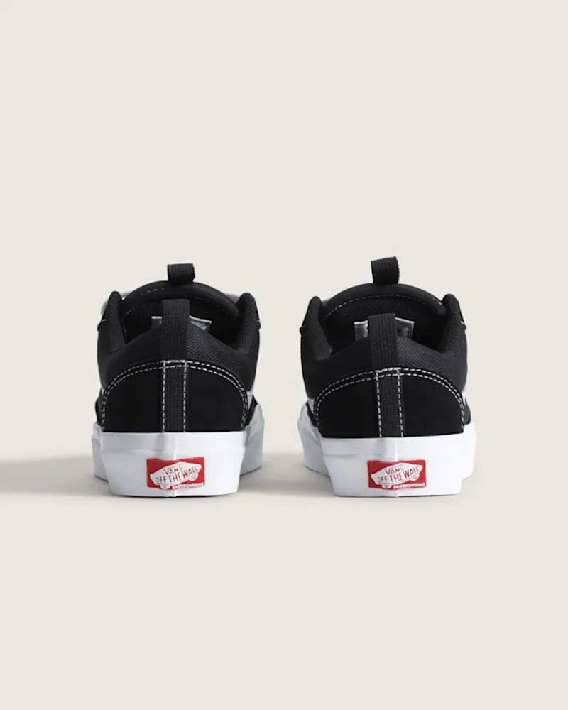 Black / White