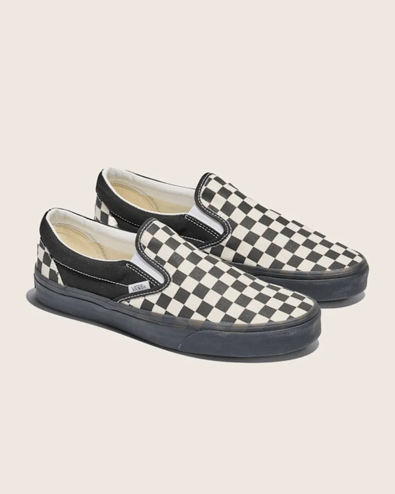 Checkerboard Black / White