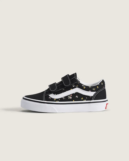 Black / True White