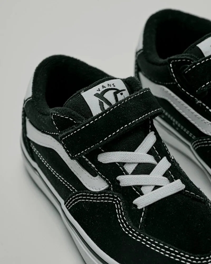 Black / White
