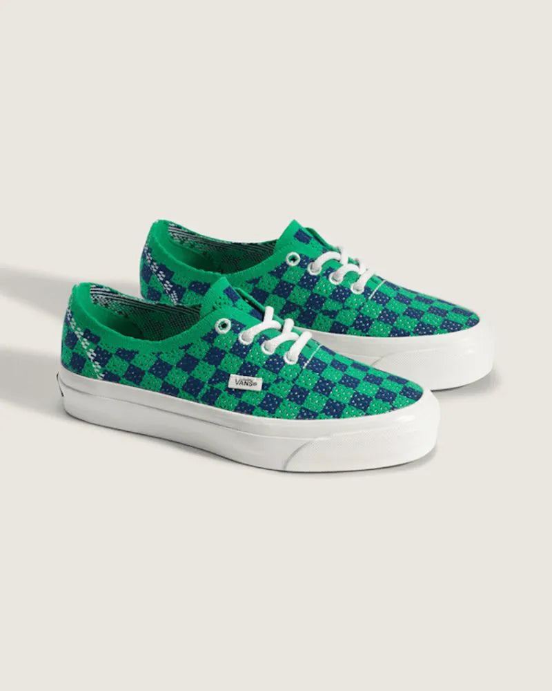 Checkerboard Black / Egret White