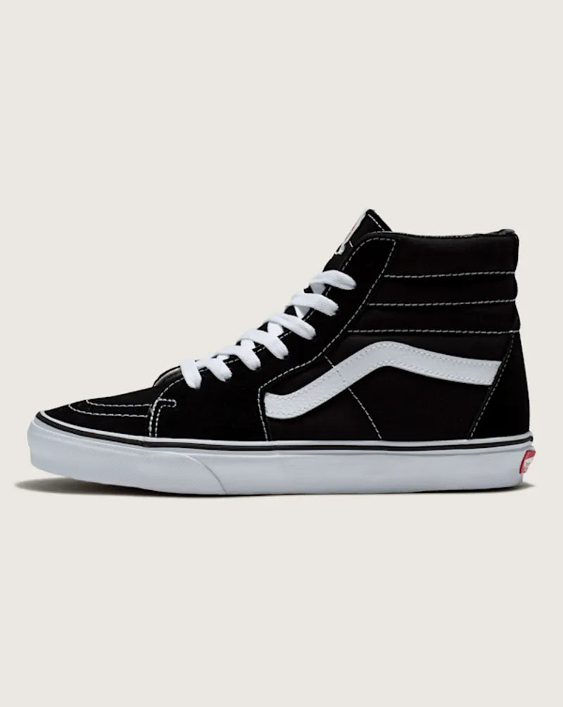 Black / True White