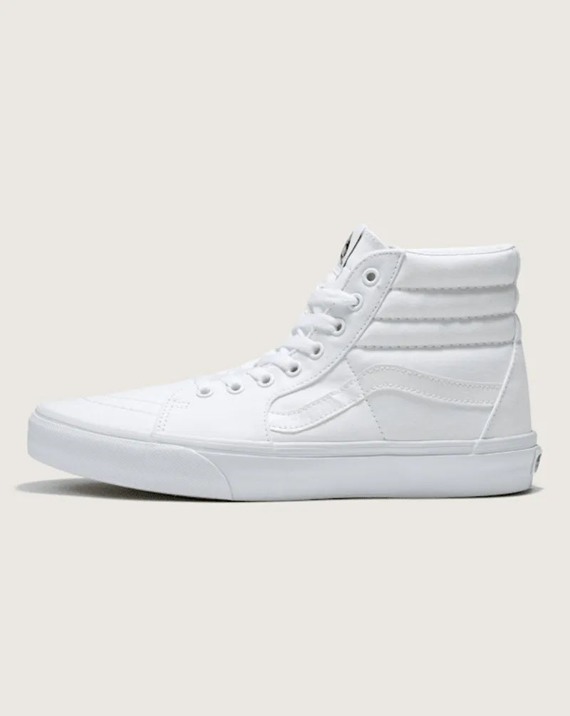 Black / True White