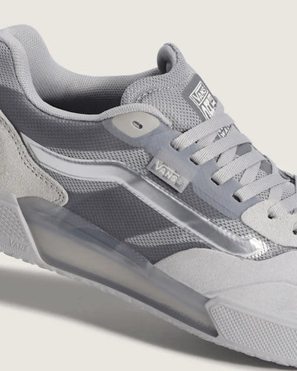 Silver / Grey