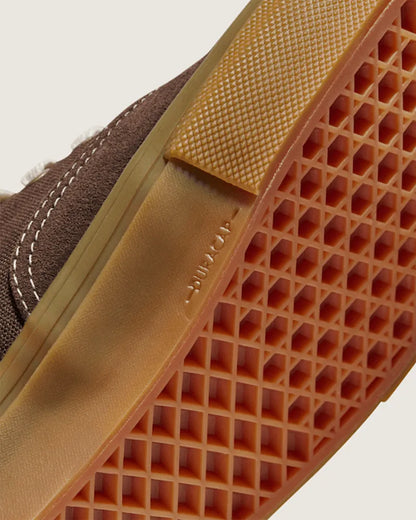 Gum Brown