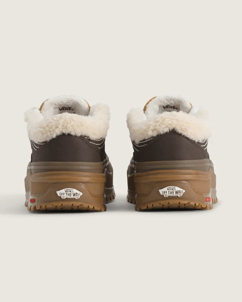 Black / Turtledove White
